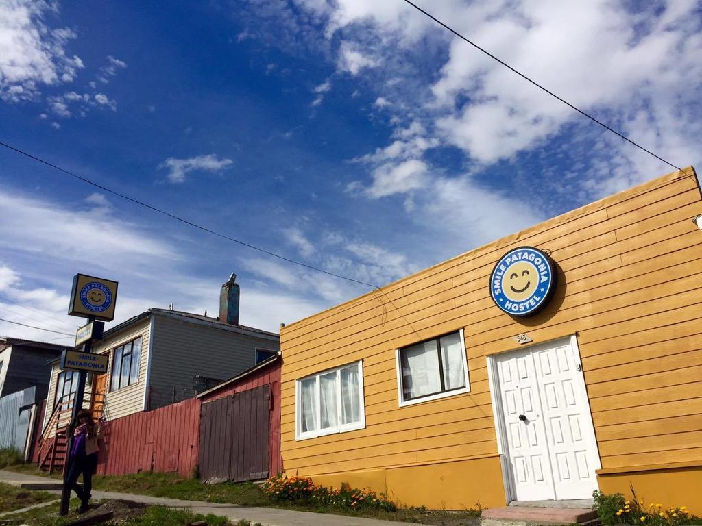 Smile Patagonia (Adults Only) Hotell Puerto Natales Exteriör bild