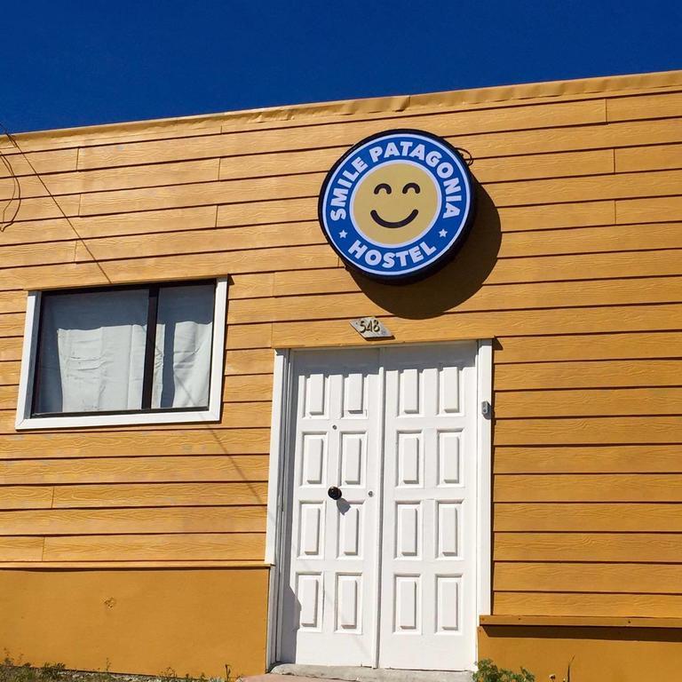 Smile Patagonia (Adults Only) Hotell Puerto Natales Exteriör bild